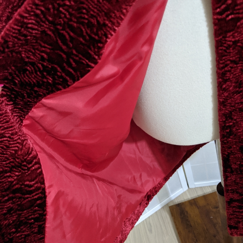 SOLD Vintage Coat Italian Red Velvet FIRM PRICE - Picture 9 of 9